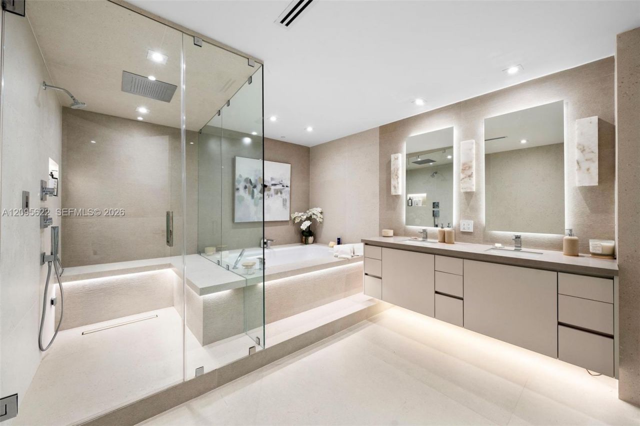 60 Edgewater Dr , Unit 11F, Coral Gables, FL 33133 Photo