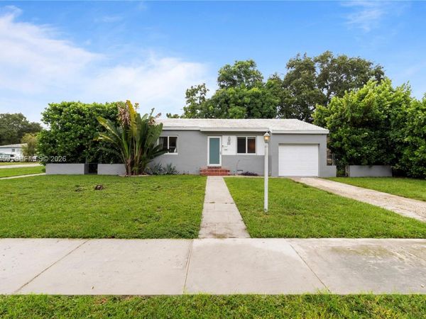 202 NW 92nd St , Miami Shores, FL 33150