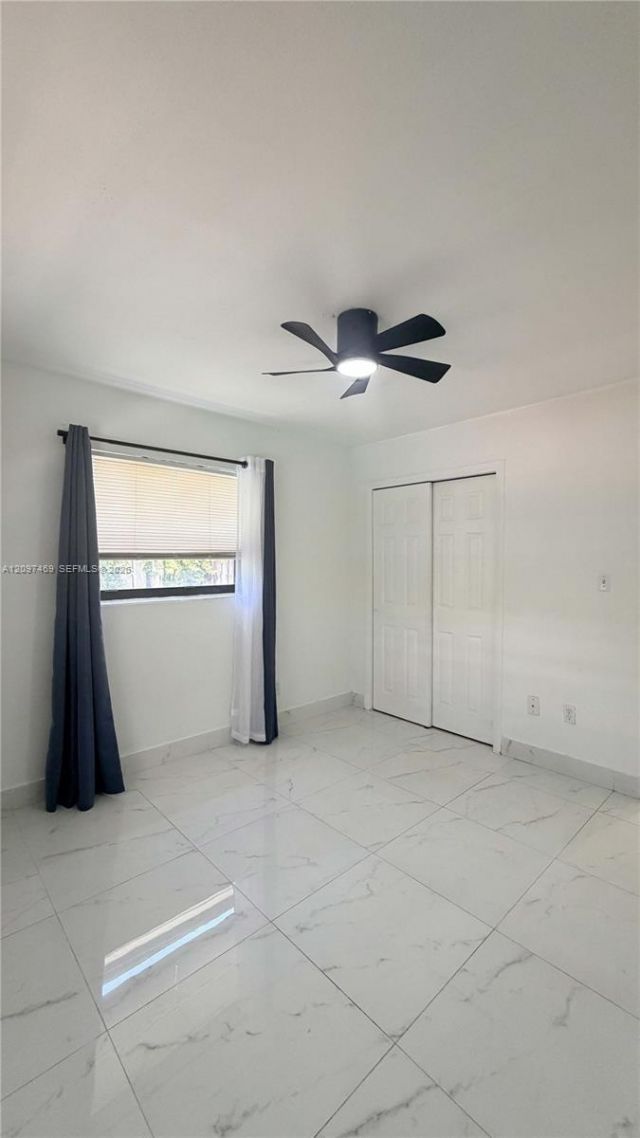 1009 NE 2nd St , Hallandale Beach, FL 33009 Photo