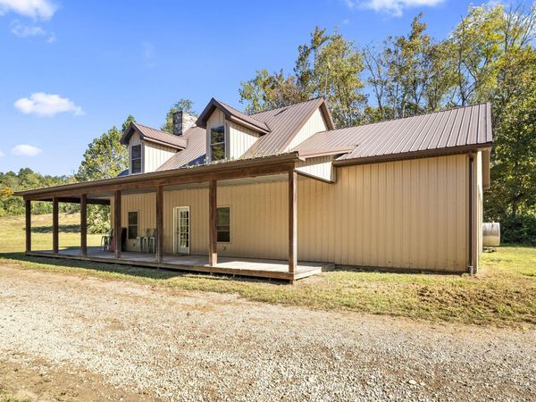 15909 Middlefork Road, Laurelville, OH 43135