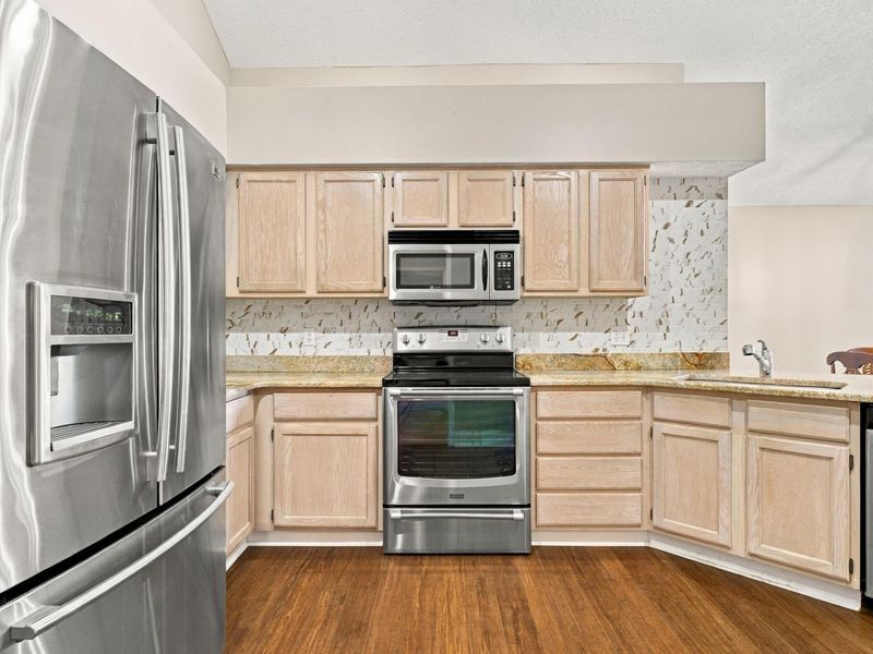455 Cantering Place W, Unit 13, Columbus, OH 43230 Photo 12