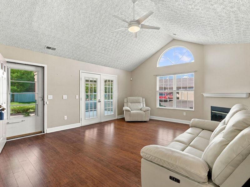 455 Cantering Place W, Unit 13, Columbus, OH 43230 Photo 7