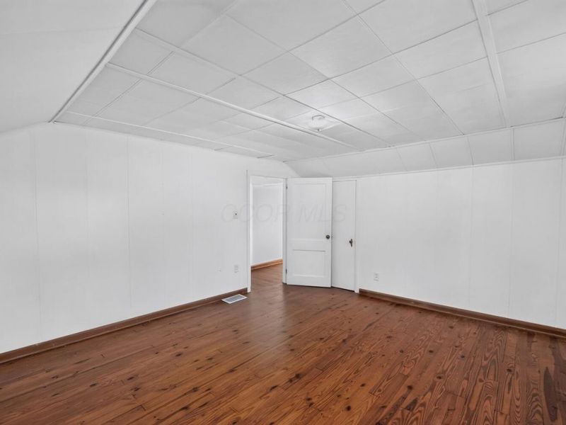 20460 Zion Road, Gambier, OH 43022 Photo 17
