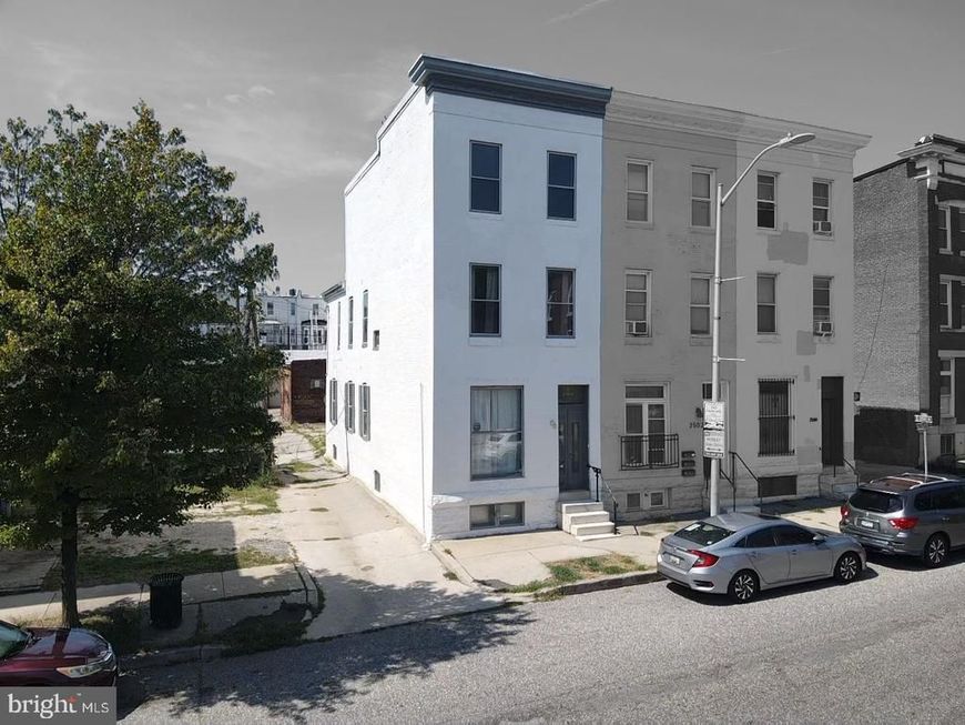 2500 N Calvert Street, Baltimore, MD 21218 Main Photo