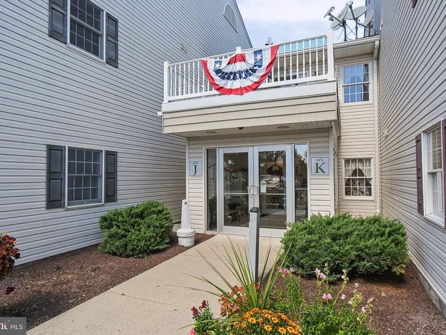 2461 E High Street , Unit LI, Pottstown, PA 19464 Main Photo