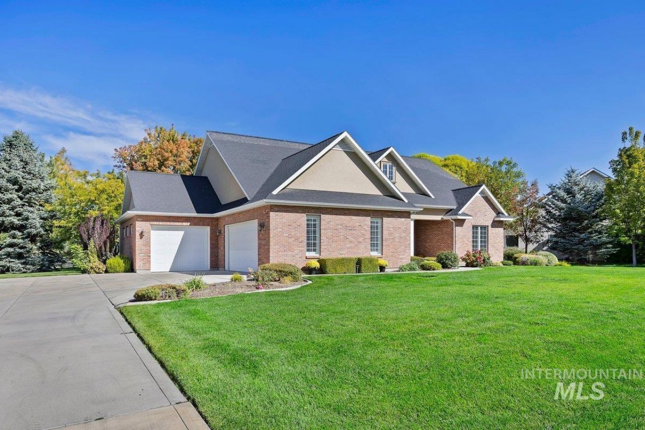 3249 Longbow Dr, Twin Falls, ID 83301 Main Photo