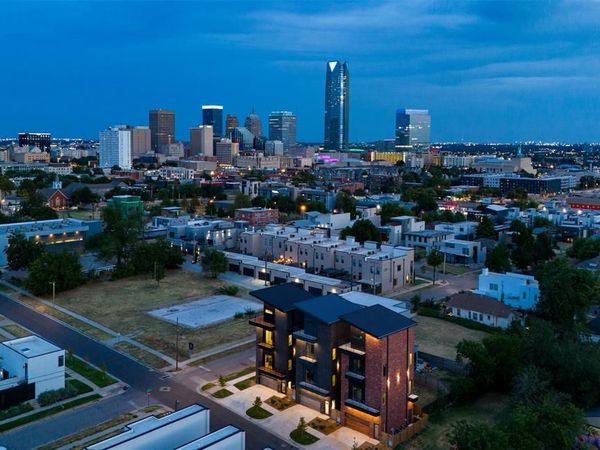 900 NW 9th Street, Oklahoma City, OK 73106