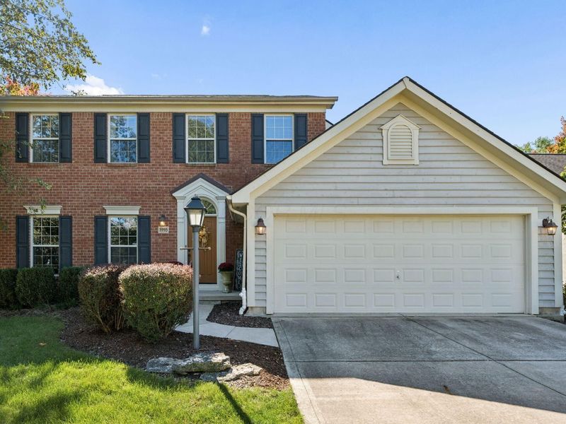 5995 Farmcreek Court, Hilliard, OH 43026 Photo 2