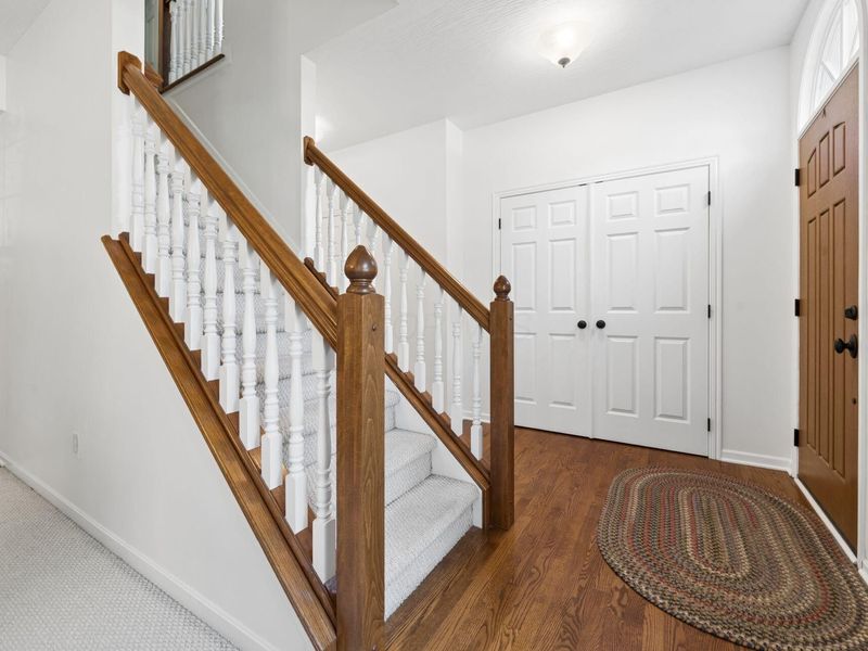 5995 Farmcreek Court, Hilliard, OH 43026 Photo 7