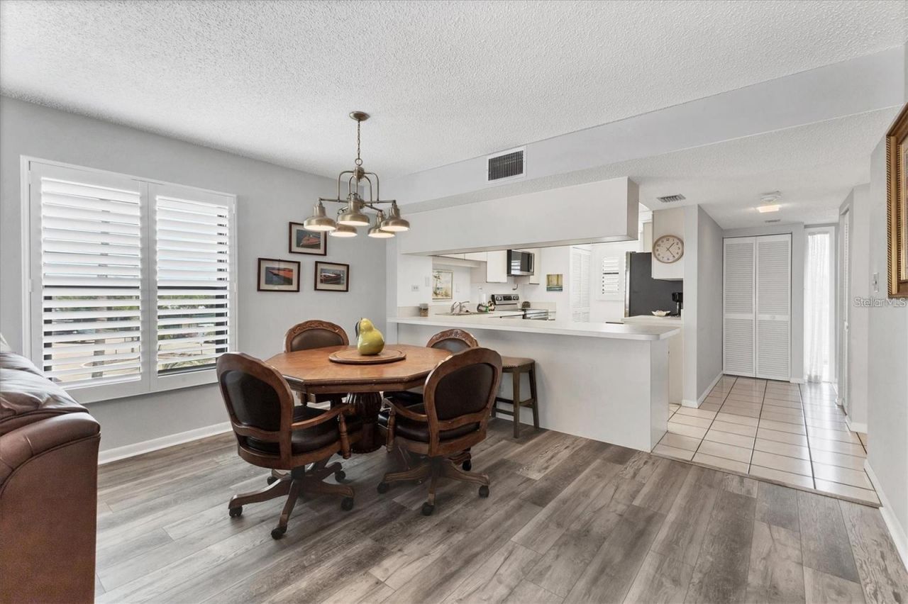 6480 Midnight Pass Road , Unit 311, Sarasota, FL 34242 Photo