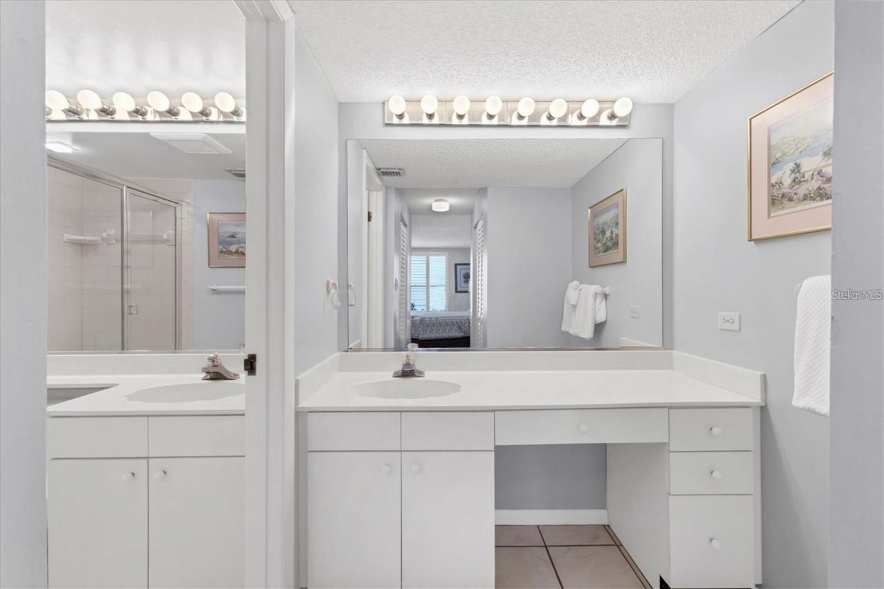 6480 Midnight Pass Road , Unit 311, Sarasota, FL 34242 Photo