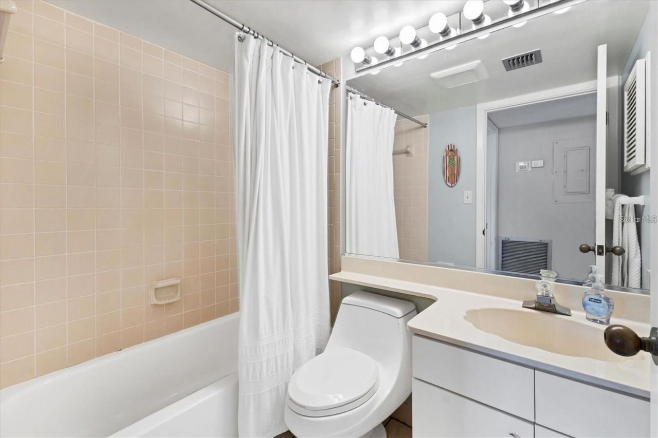 6480 Midnight Pass Road , Unit 311, Sarasota, FL 34242 Photo