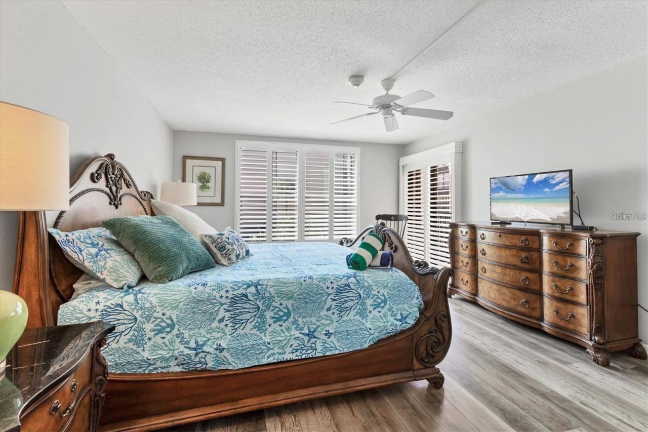 6480 Midnight Pass Road , Unit 311, Sarasota, FL 34242 Photo