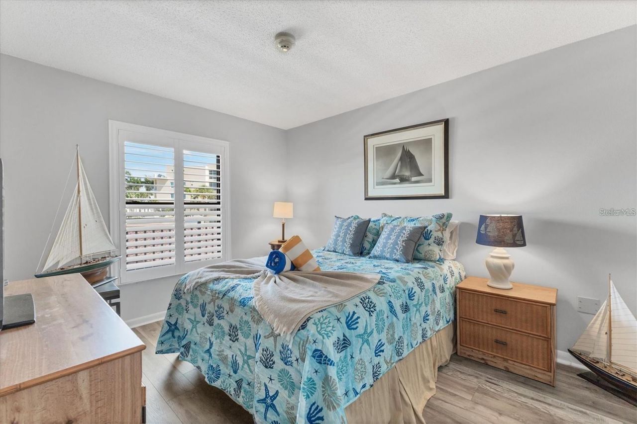 6480 Midnight Pass Road , Unit 311, Sarasota, FL 34242 Photo