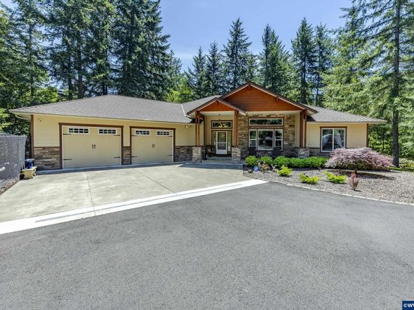 29877 Bartels Creeks Dr, Lebanon, OR 97355