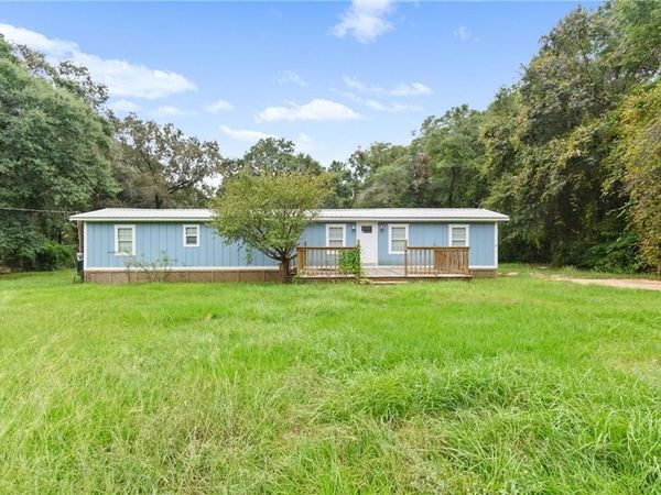 9671 Countryview Drive S, Wilmer, AL 36587