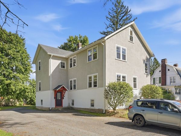 23 Graves Street, Deerfield, MA 01373