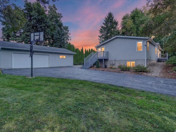 W2506 Circle Drive, Watertown, WI 53094