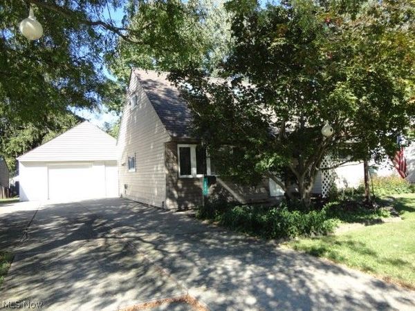 234 Wallace Drive, Berea, OH 44017