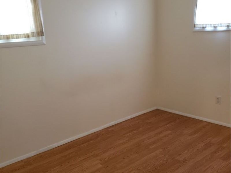 234 Wallace Drive, Berea, OH 44017 Photo 9