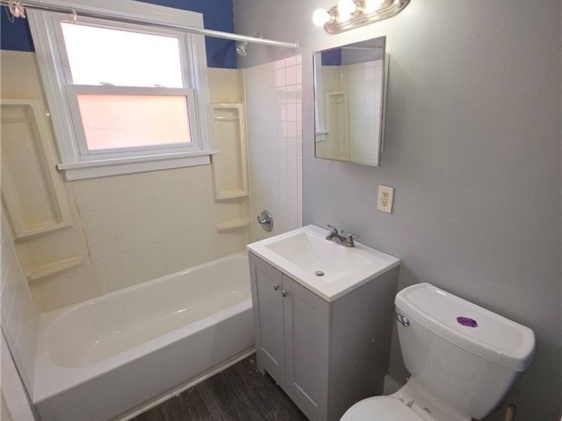 16906 Palda Drive, Cleveland, OH 44128 Photo 6