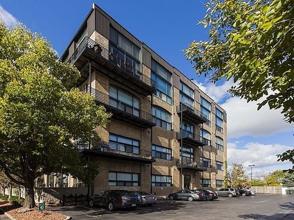 2614 N Clybourn Avenue , Unit 401, Chicago, IL 60614