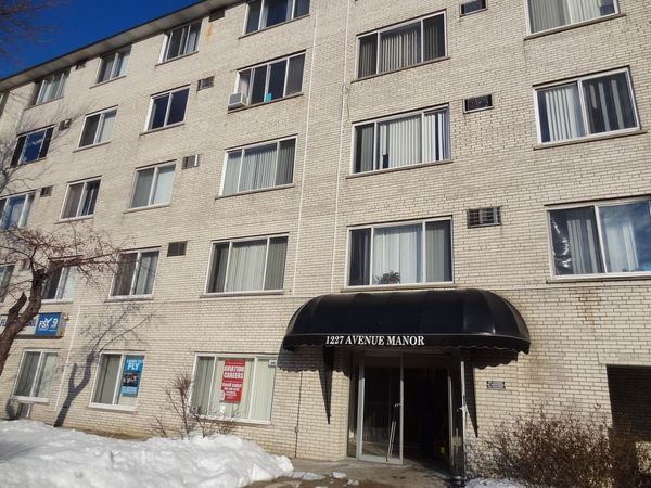 1227 S Harlem Avenue, Unit 410, Berwyn, IL 60402