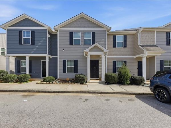 2166 Braxton Road SW, Atlanta, GA 30331