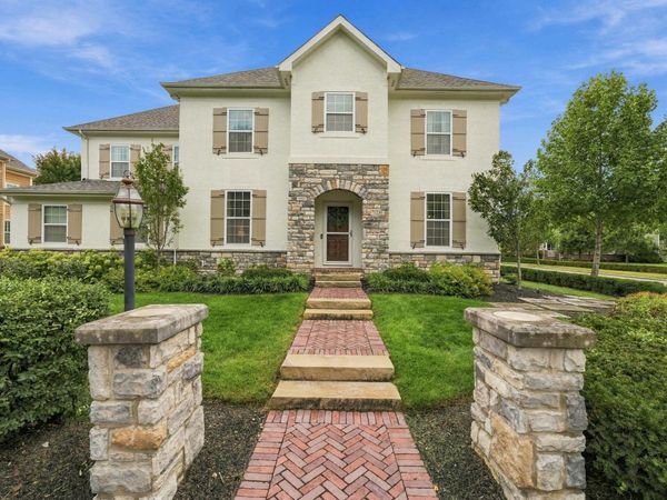 7123 Glacier Ridge Boulevard , Dublin, OH 43017