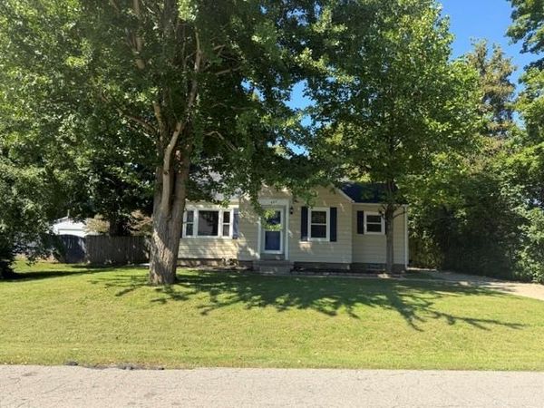 407 W Lomar Avenue, Carlisle, OH 45005