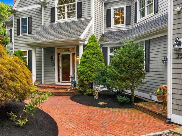 25 Duck Blind Road, Waquoit, MA 02536