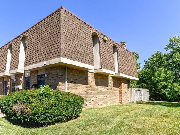 7417 Country Brook Drive, Indianapolis, IN 46260