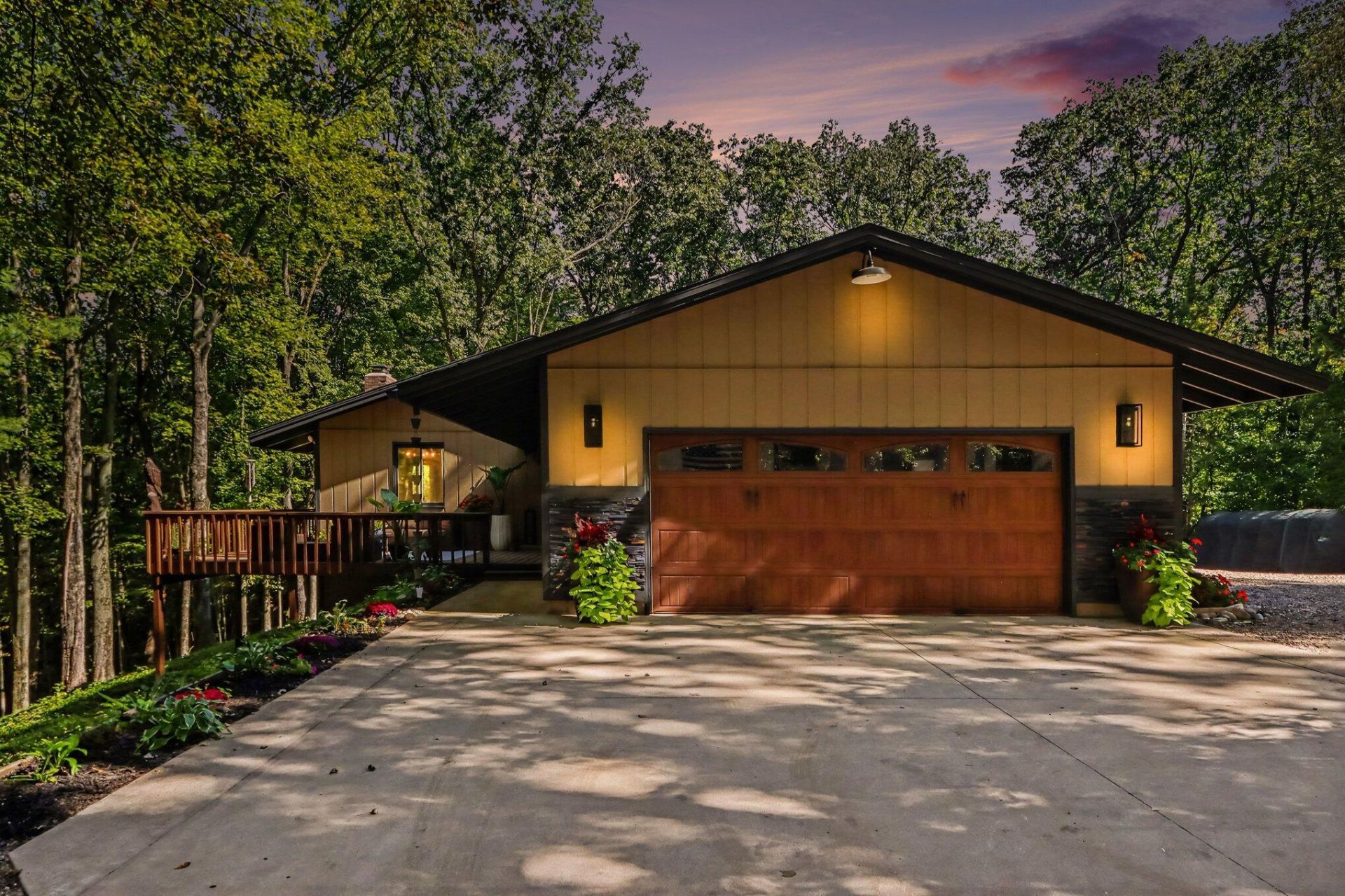 775 2nd Street, Plainwell, MI 49080 Main Photo