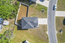 78 S Reindeer Rd. photo 4
