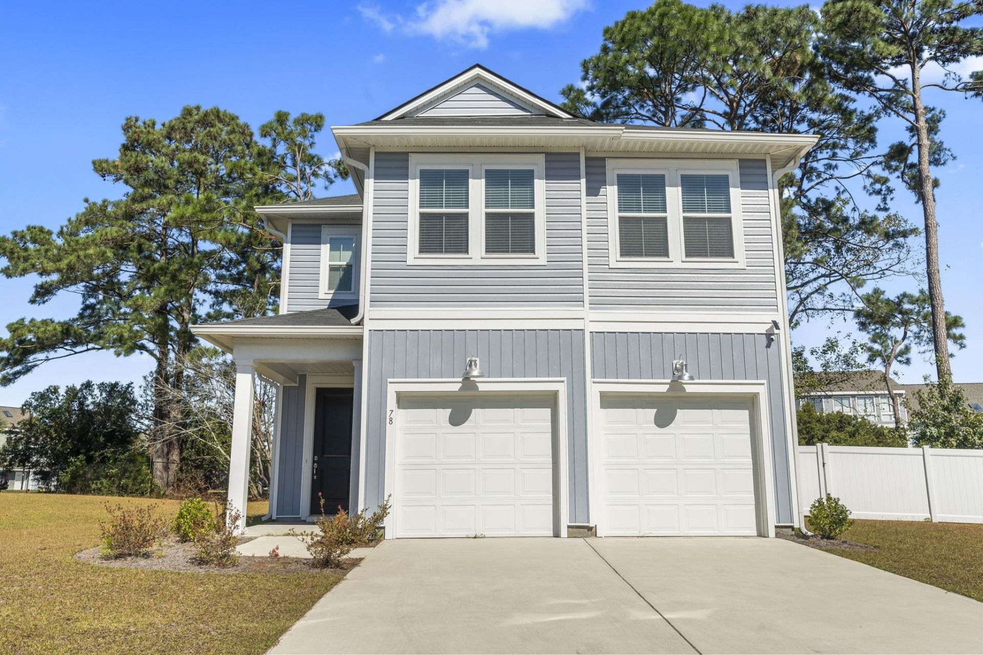 78 S Reindeer Rd. Photo 38