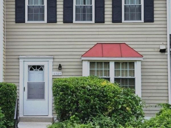 6924 WOODSTREAM LANE , LANHAM, MD 20706