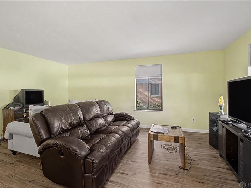 1310-1312 Quailbend Circle, Kettering, OH 45429 Photo 9