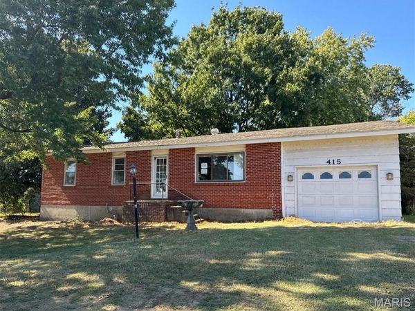 415 N Ingram Road , Sikeston, MO 63801