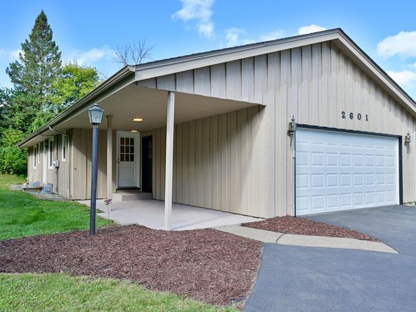 2601 Brookview Drive, Burnsville, MN 55337