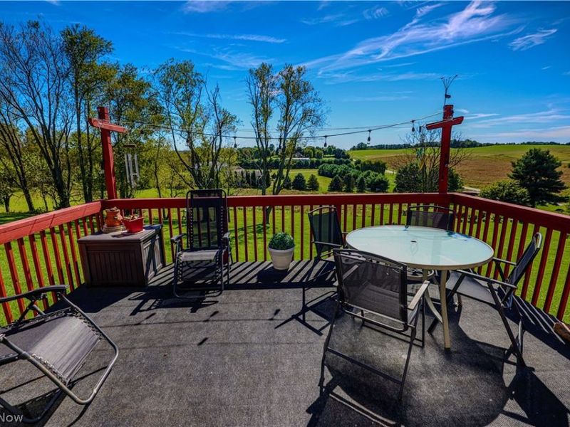 9142 Lisbon Street E, East Canton, OH 44730 Photo 5