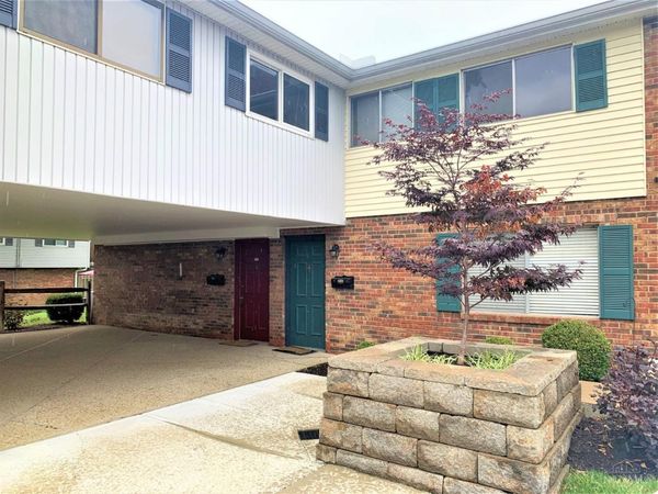 7752 Montgomery Road, Unit 14, Sycamore Twp, OH 45236