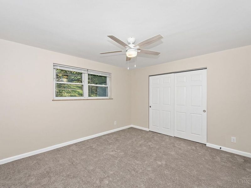 1275 Sunset Avenue, Cincinnati, OH 45205 Photo 10