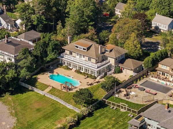 352 Atlantic Avenue, Marblehead, MA 01945