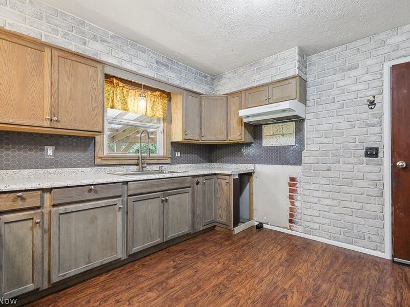 26872 Winona Road, Homeworth, OH 44634 Photo 9