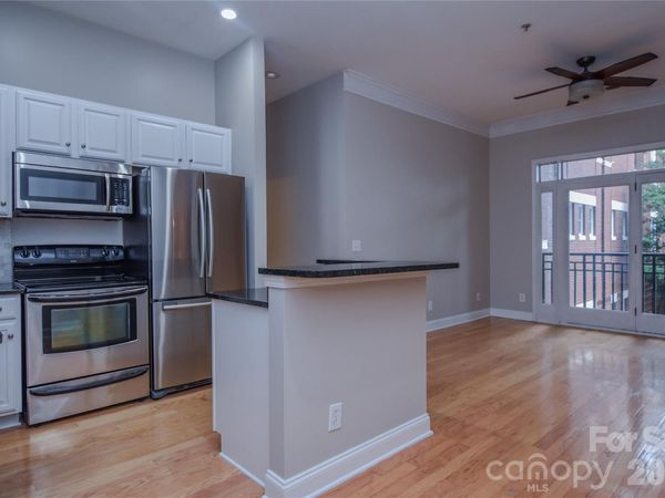 727 Garden District Drive , Charlotte, NC 28202