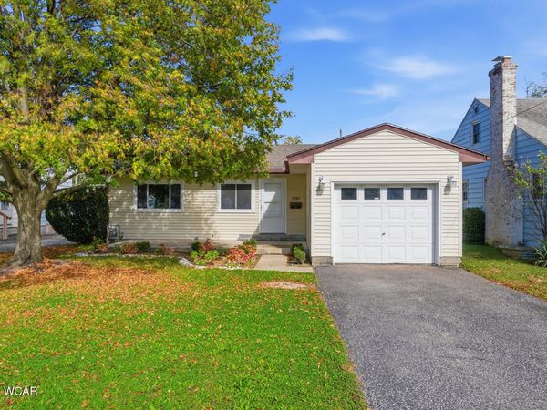 1984 W Elm Street, Lima, OH 45805
