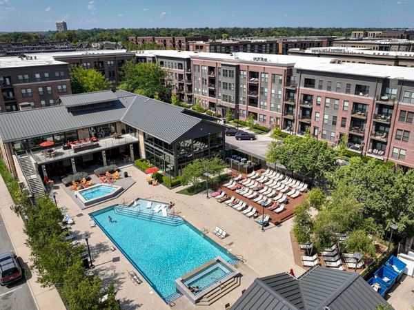 828 Bobcat Avenue, Unit 305, Columbus, OH 43212