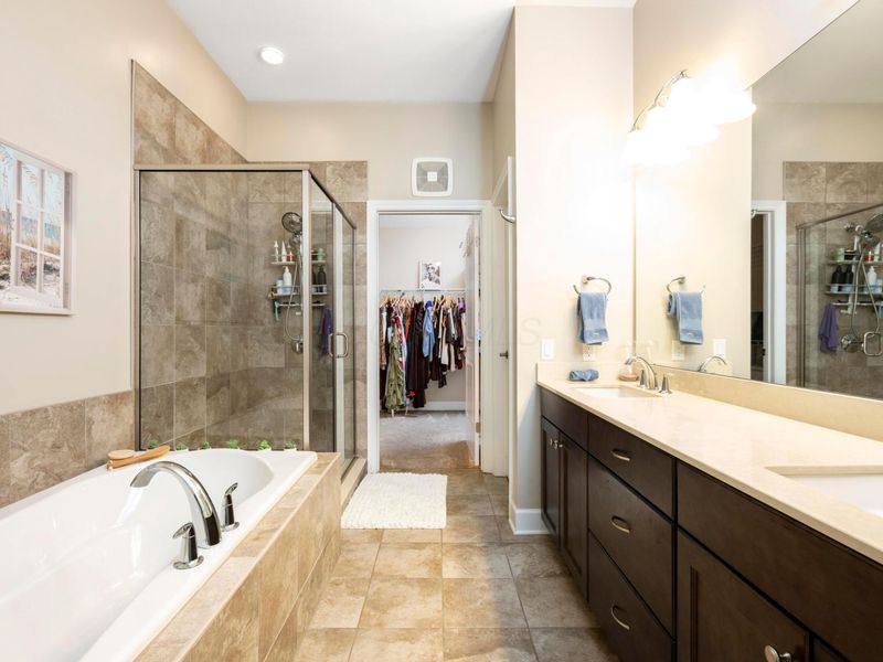 828 Bobcat Avenue, Unit 305, Columbus, OH 43212 Photo 17