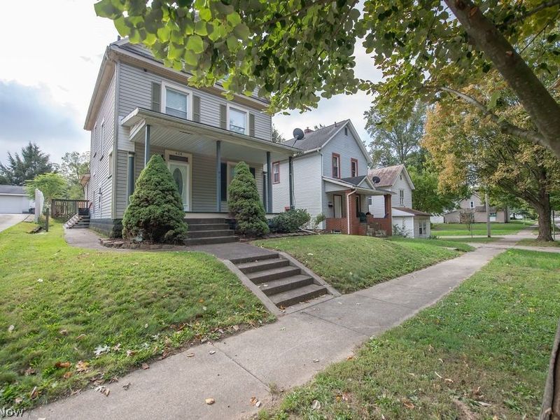 426 E Front Street , Dover, OH 44622 Photo 2
