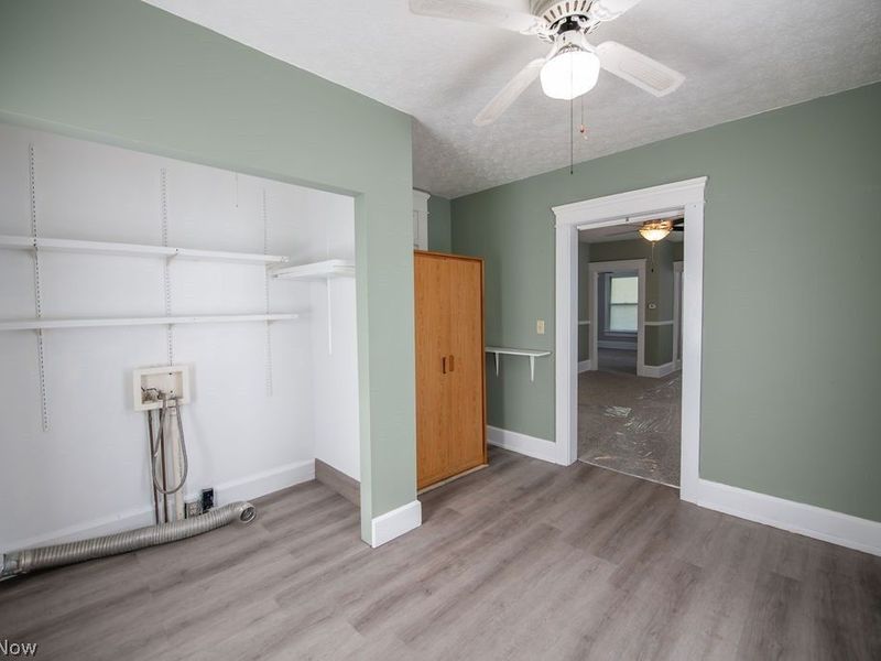 426 E Front Street , Dover, OH 44622 Photo 7
